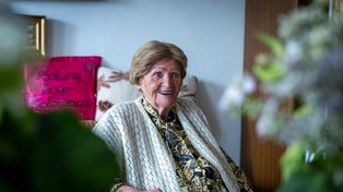 Dr Sabina Ostrowska skończyła 100 lat. "Cieszę się, że dożyłam takiego wieku"