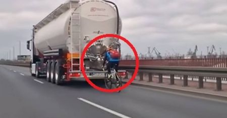 Nagranie z DK10. Kierowca uwiecznił rowerzystę. Fala komentarzy