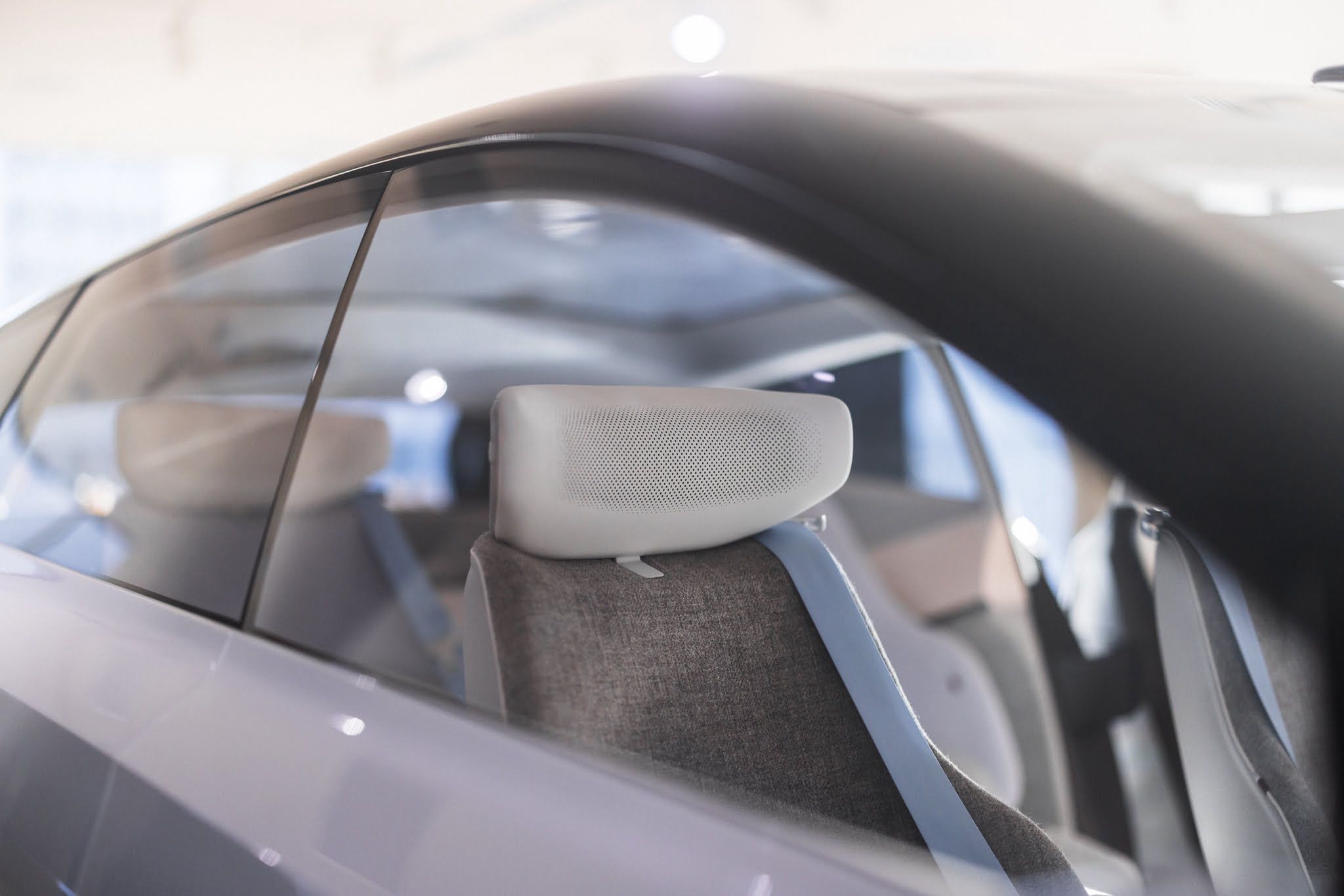 Volvo Recharge Concept