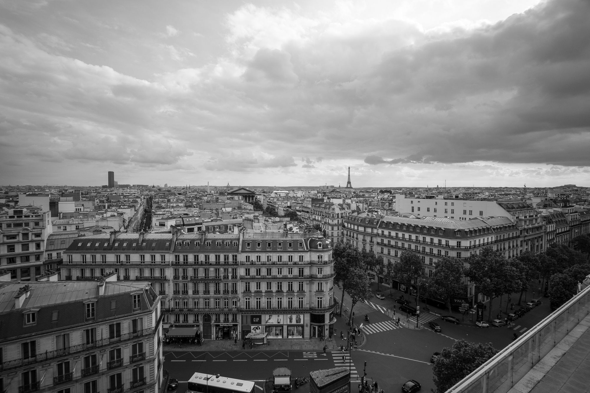 Paryż z szerszej perspektywy - Voigtländer Super Wide Heliar 15 mm f/4.5 Aspherical III 31