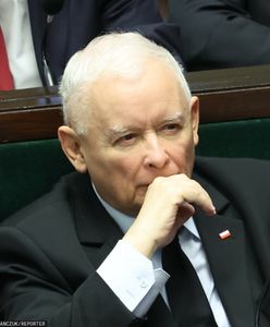 Zaskakująca kartka na drzwiach. Obok leżał Kaczyński