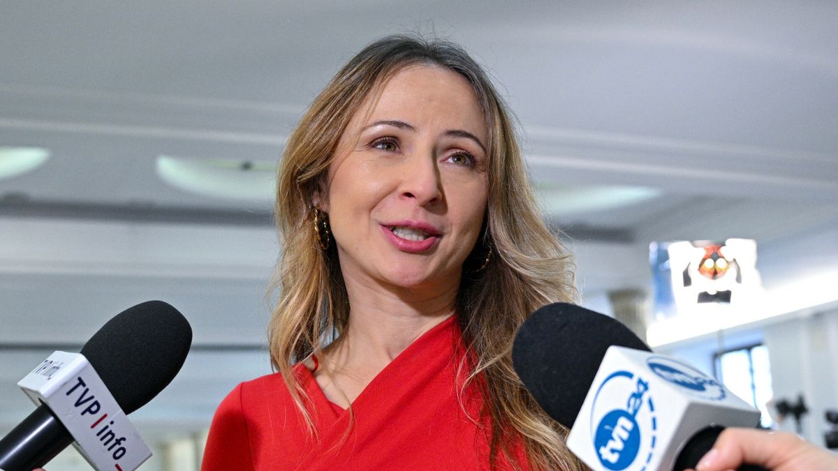 Agnieszka Dziemianowicz-Bąk