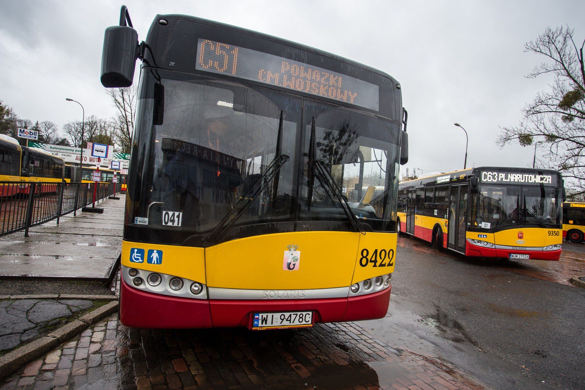 Linie cmentarne w Warszawie