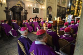 Powinni tracić majątki? Ks. Kobyliński o karach dla duchownych