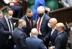 Cios Jarosława Gowina w Elżbietę Witek. W tle afera w Sejmie