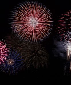 Fajerwerki 2020. Czy można strzelać w sylwestra?