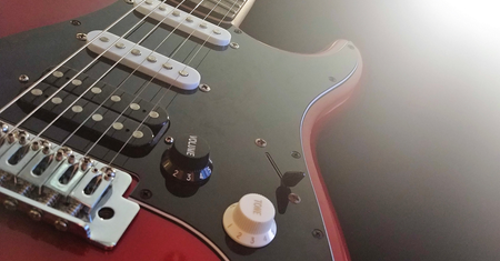 Gratka dla gitarzystów: darmowa aplikacja Fendera nauczy grać dowolną piosenkę