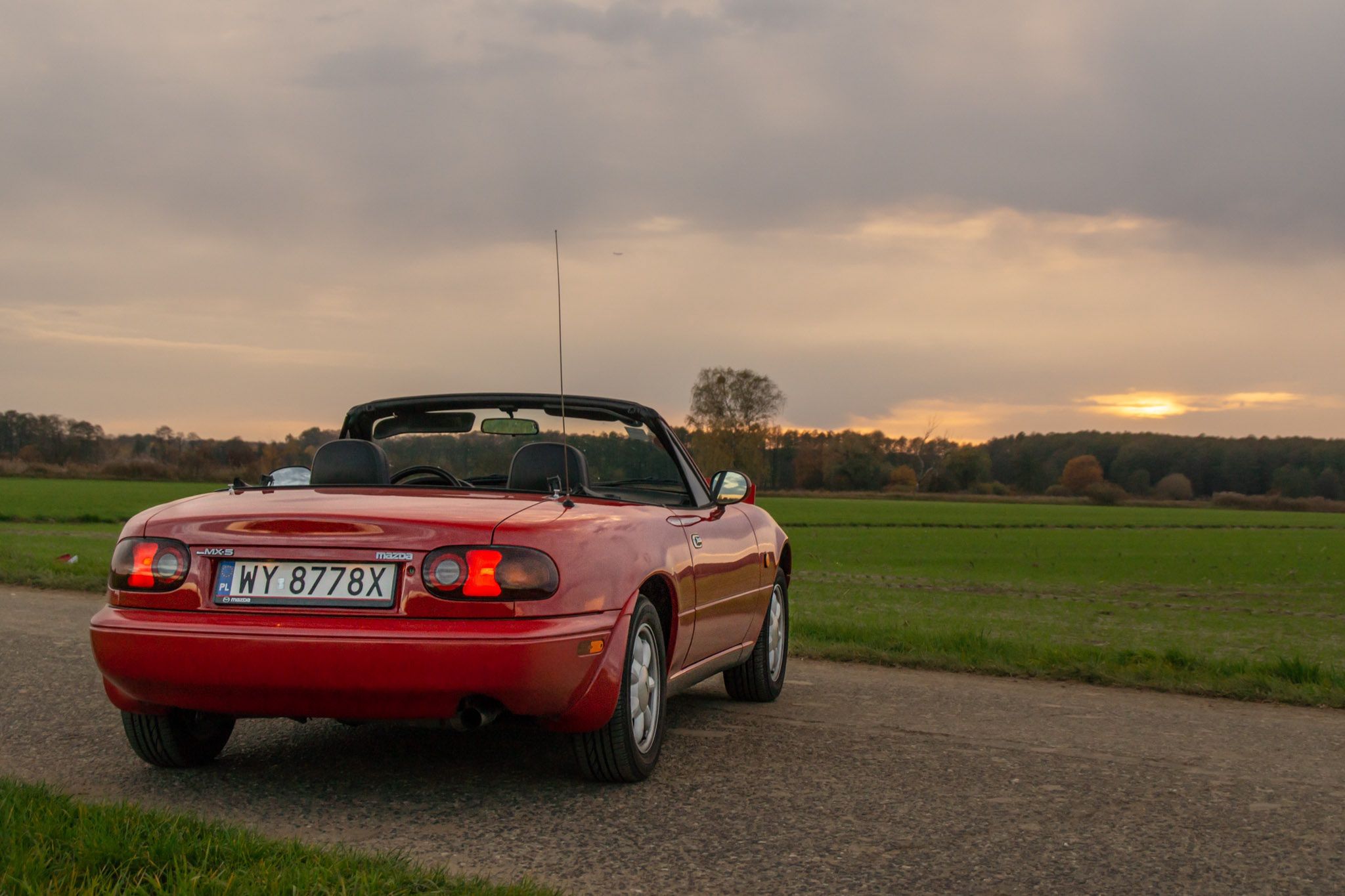 Mazda MX-5 NA
