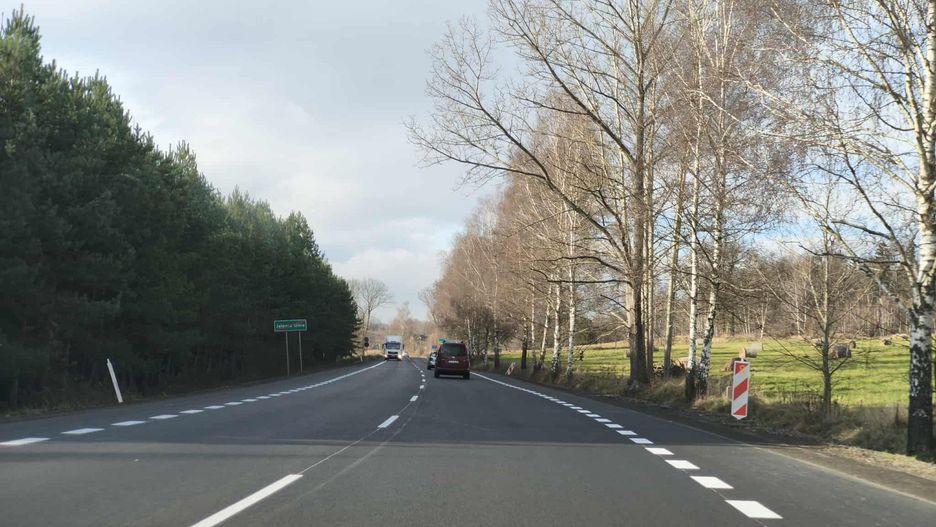 21.11.2025 Droga Krajowa nr 30 w Jeleniej Górze po remoncie