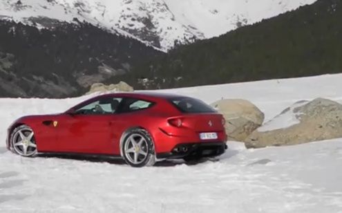 Ferrari FF przyłapane podczas zimowych testów [wideo]