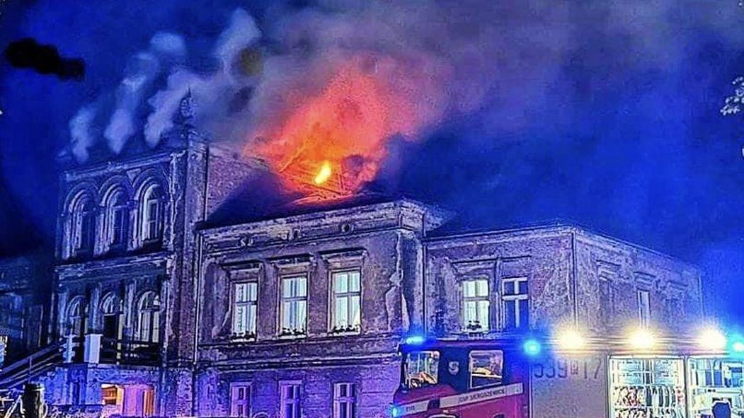 Mężczyzna podpalił pałac w Rososzycy, a potem głupio się tłumaczył