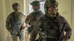 Kontrterroryści, policja, oddział specjalny