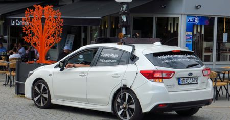 Apple Maps – samochody Apple na polskich ulicach. Rozwijają własne "Street View"