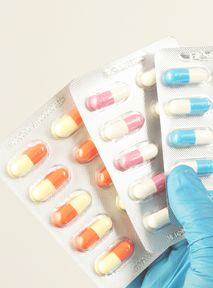 Doctor: Antibiotics have come to be consumed like candies. What risks are there if we take them excessively?