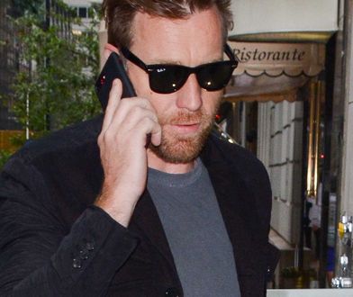 Ujawnienie kochanki skończyło się skandalem. Wziął sekretny ślub