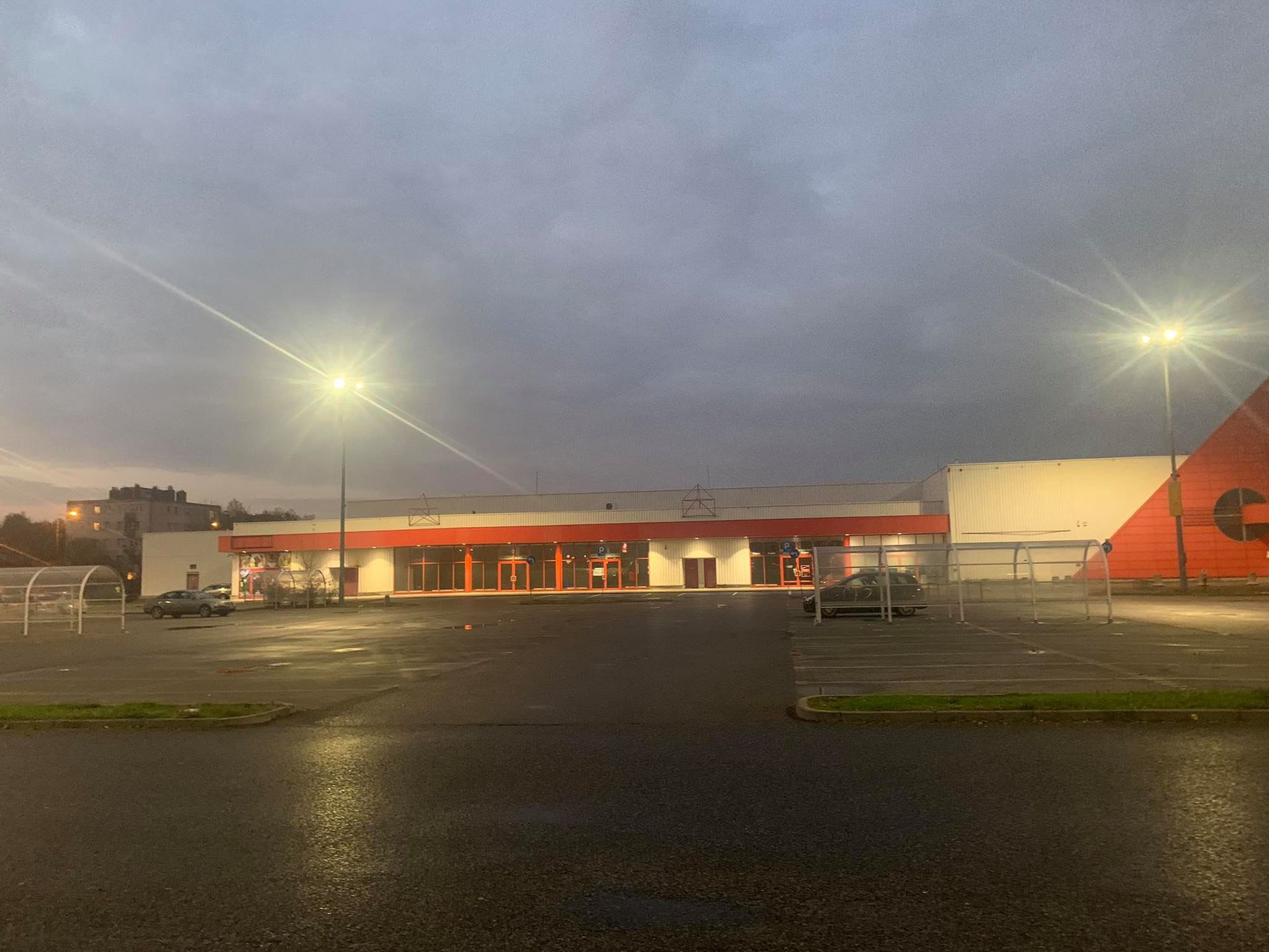 Tesco piastó