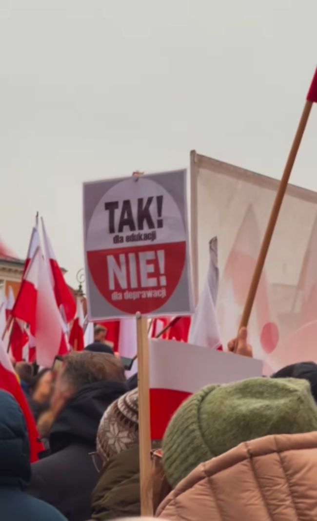 Rolka Antka Królikowskiego z protestu