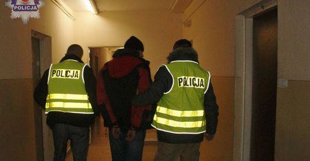 Zamość: Pijany mężczyzna usiłował zabić swoją konkubinę. Zadał ciosy nożem