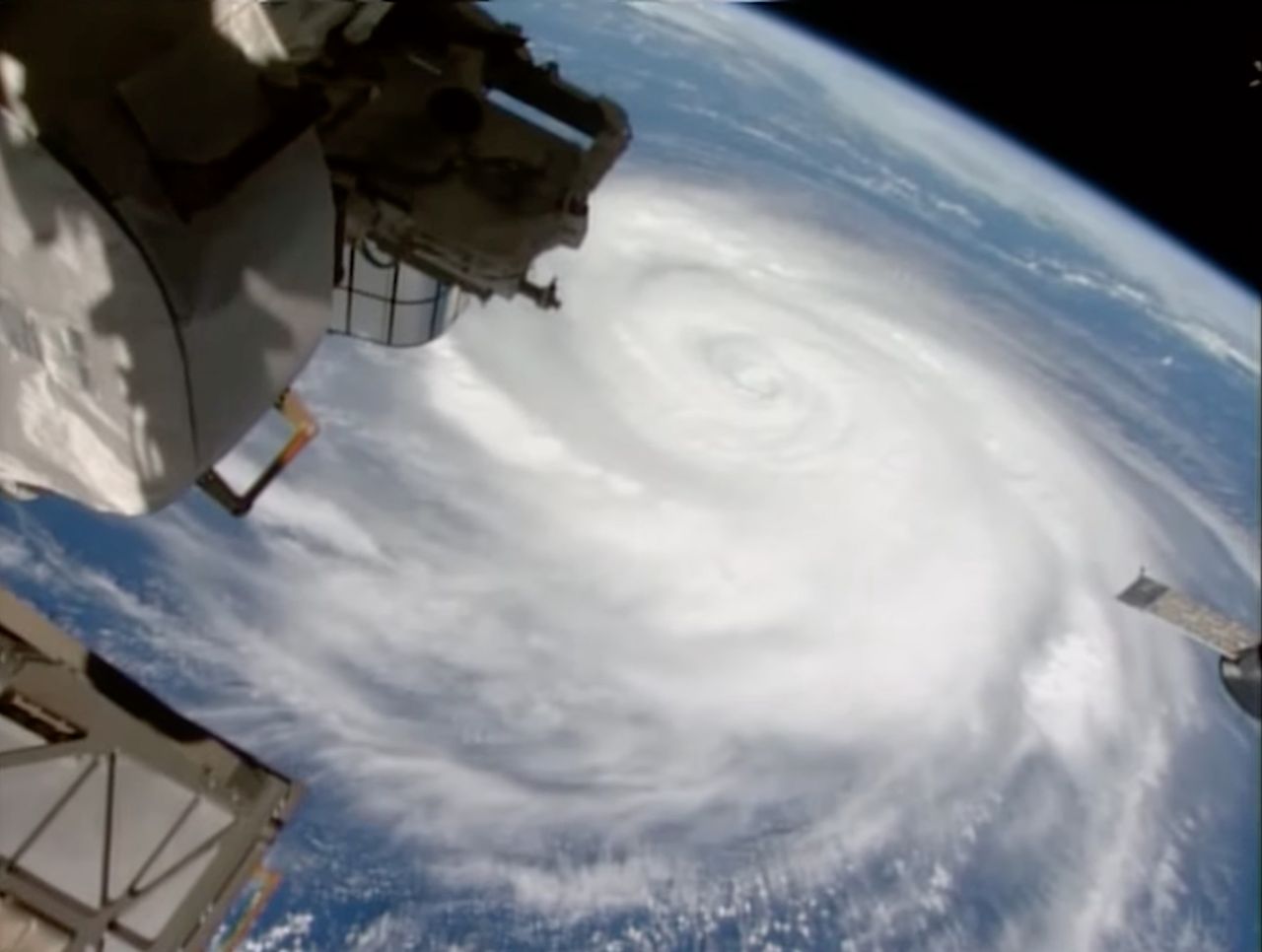 Huragany okiem NASA. Tak wygląda potęga Idalii i Franklina