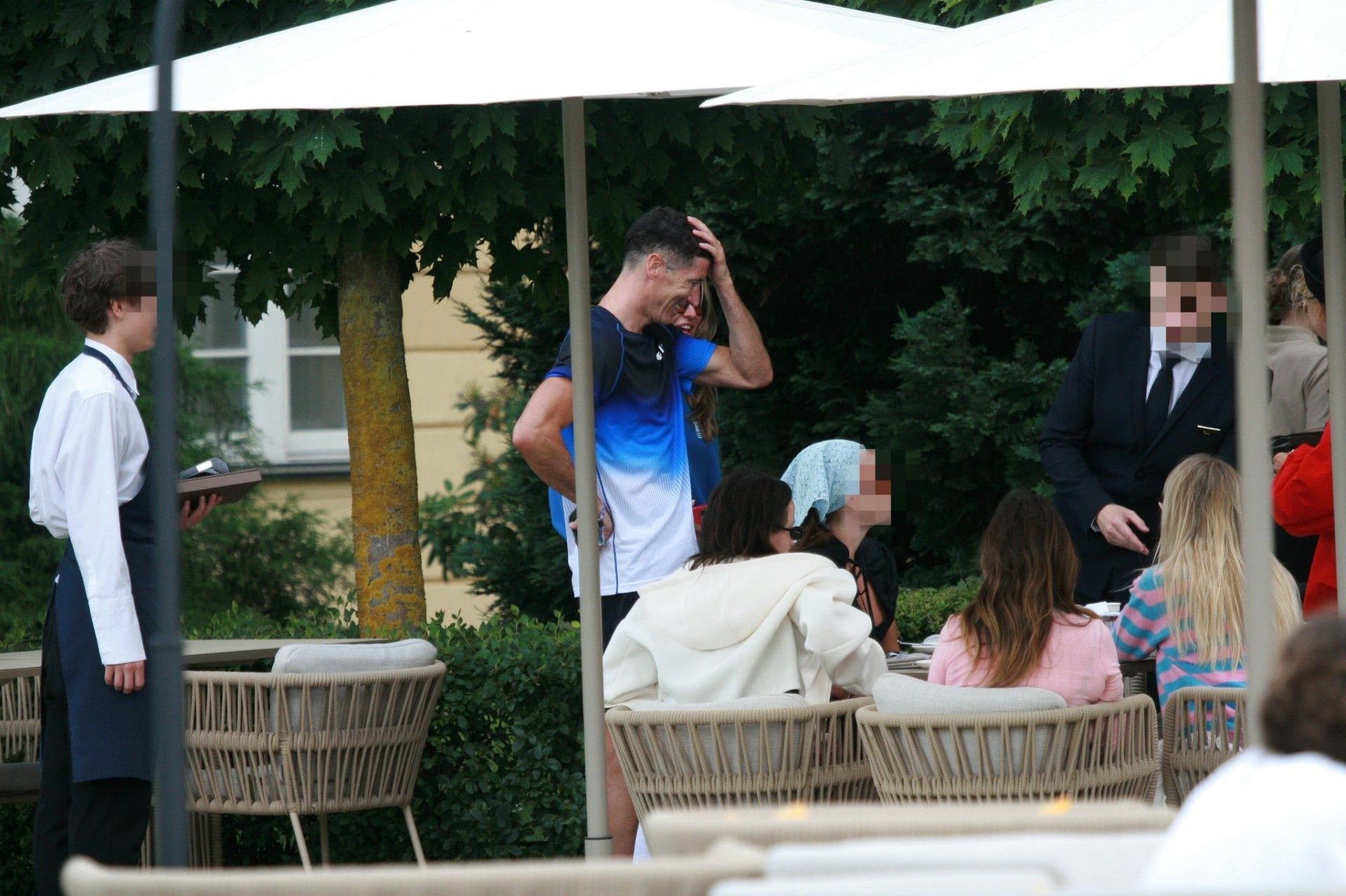 Lewandowscy ze znajomymi w Trójmieście