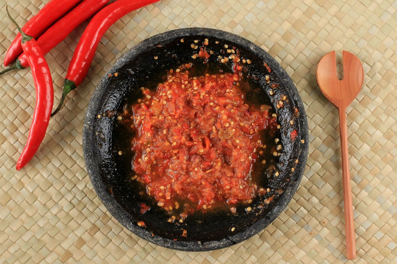 Sos sambal oelek - jak używa go w kuchni?