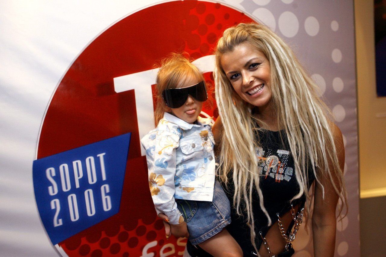 Mandaryna i Fabienne  Wiśniewska na festiwalu Top Trendy 2006 w Sopocie.