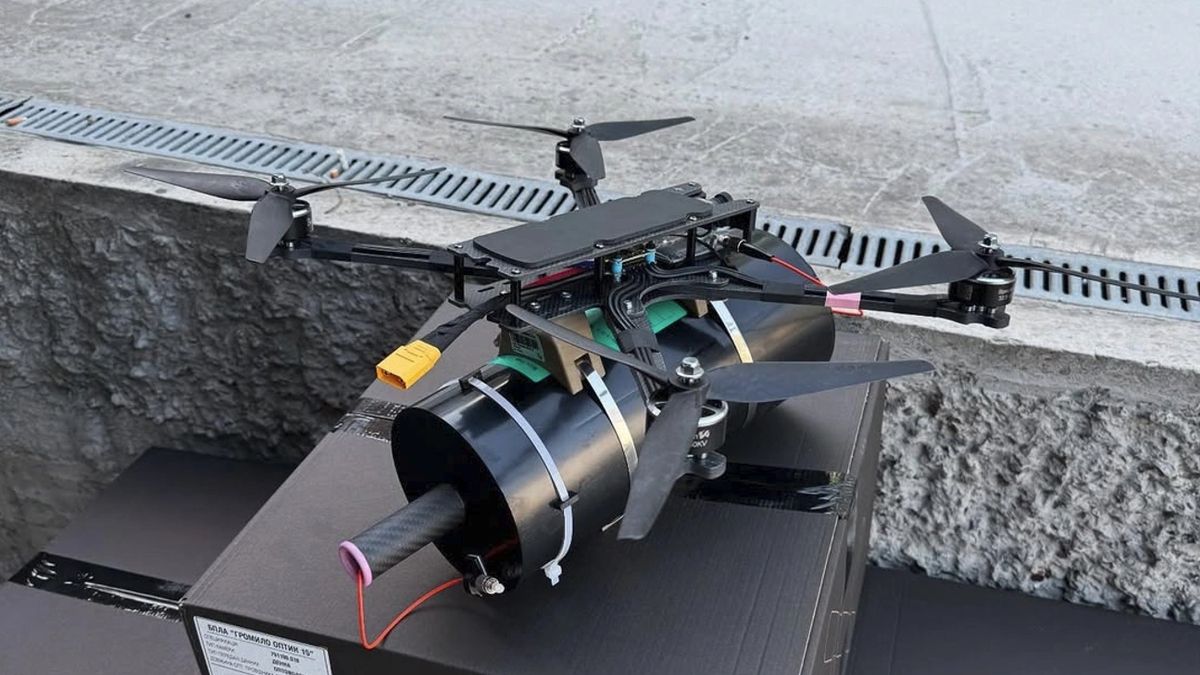 Ultralekki dron Vespa-15 będący nowością Ukraińców.