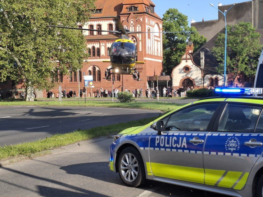 Śmigłowiec z nastolatkiem na pokładzie wystartował ok, godz. 18.15