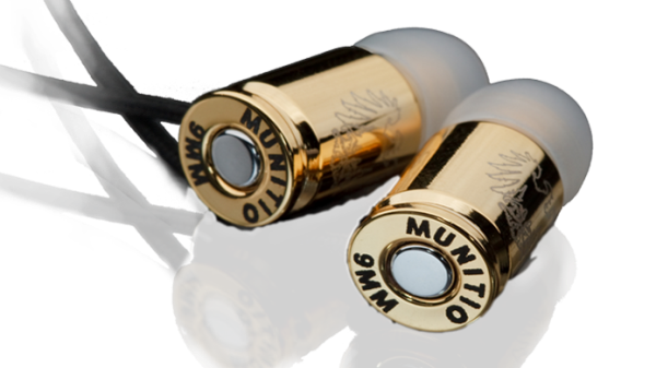 Paramilitarne gadżety wzorowane na kształcie nabojów 1