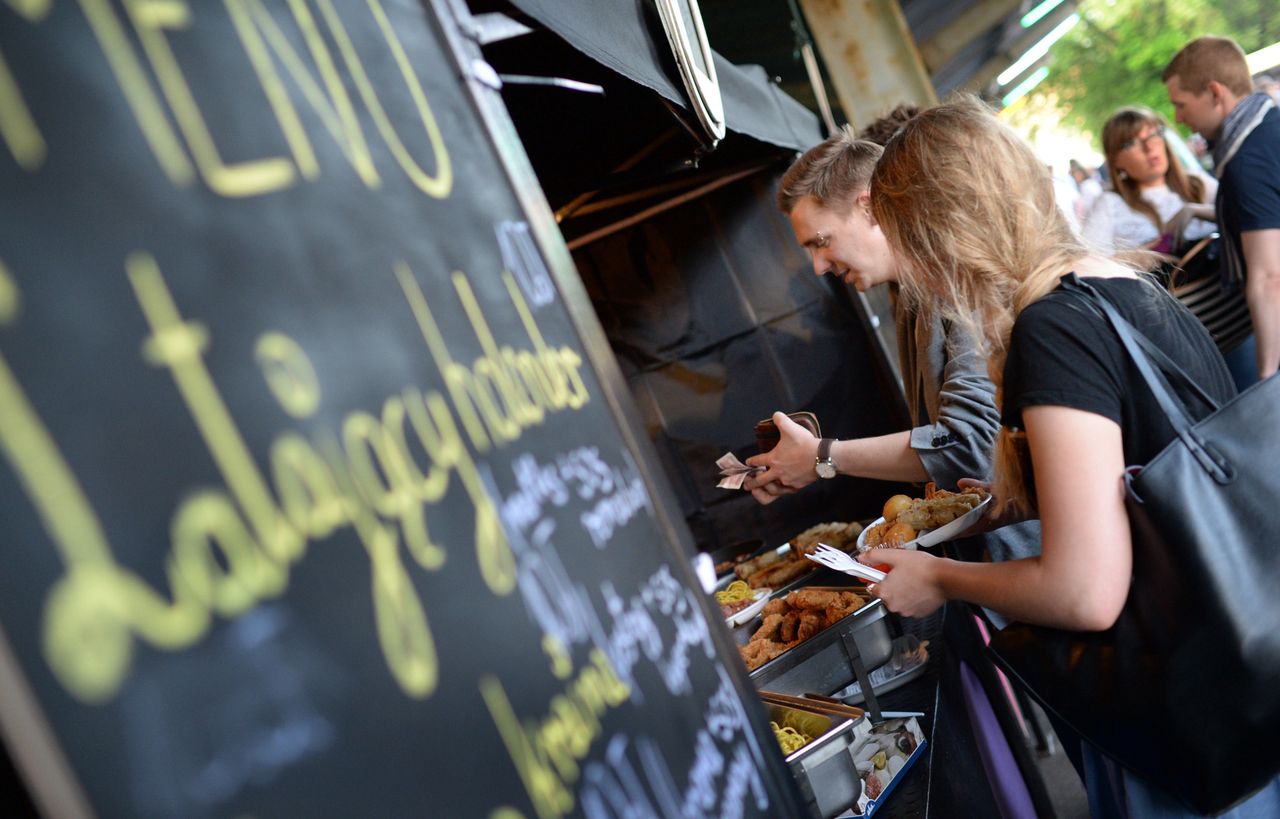 Odmrożenie gastronomii nie rozwiąże ich problemu. Food trucki bez imprez mają problem