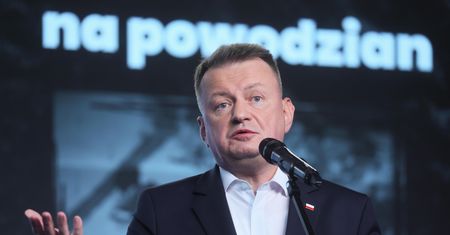 Błaszczak węszy spisek ws. Kierwińskiego. "Jakiś podtekst polityczny"