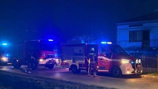 Sosenkowo: Pożar domu. Nie żyje 22-latek. 20-latek trafił do szpitala