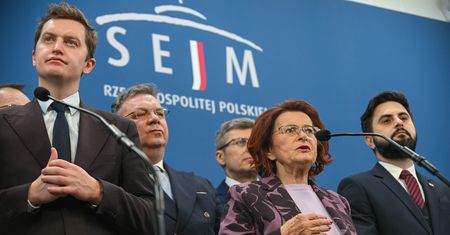 Posłowie PiS składają wnioski. Opóźnienia z Funduszu Sprawiedliwości