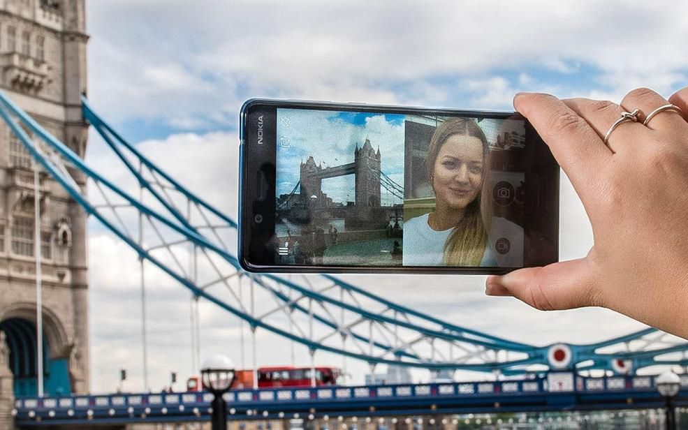 Rozmycie tła, Portrait Lightning, Kreator 3D, Bothie i inne. Funkcje flagowców w każdym smartfonie 2