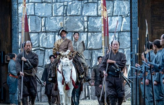 Oto najlepsze seriale 2024 roku. Nikt nie rozłożył konkurencji na łopatki