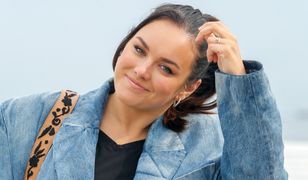 Ewa Farna ZADAJE SZYKU w plisowanej kreacji na imprezie czeskiego "Elle". "Obłędnie!"