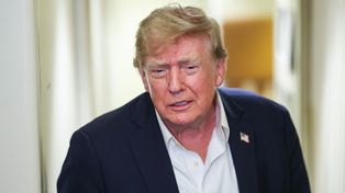Bunt w obozie Trumpa. Chcą mu ograniczyć uprawnienia