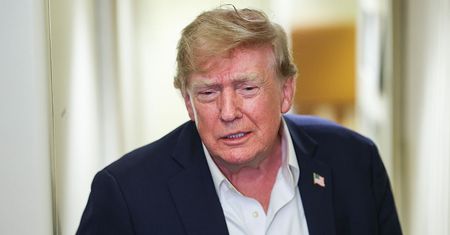 Bunt w obozie Trumpa. Chcą mu ograniczyć uprawnienia