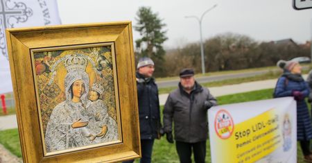 Dla nich Matka Boska jest ważniejsza od Lidla. Protesty w całej Polsce