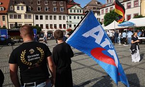 Polityk AfD napadł na bank i ukradł pieniądze. Teraz kandyduje w wyborach