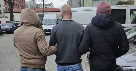 Brutalny mord w Łodzi. Ciało 39-latki leżało w mieszkaniu przez kilka tygodni