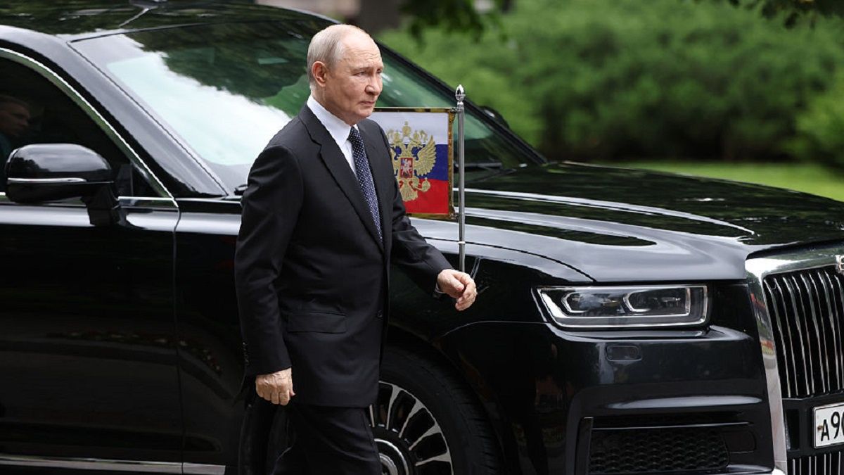 President Putin Lays Wreath At The Tomb Of The Unknown Soldier
MOSCOW, RUSSIA - JUNE 22: Russian President Vladimir Putin arrives to lay a wreath during a ceremony at the Unknown Tomb on June 22, 2026 in Moscow, Russia. Putin is marking the Day of Remembrance and Sorrow, as the day of German Nazi's invasion of USSR in 1945. (Photo by Contributor/Getty Images)
Contributor