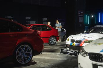 Jak 35 osób uruchomiło najszybszą literę świata