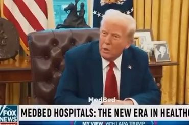 Kadr z klipu Donalda Trumpa