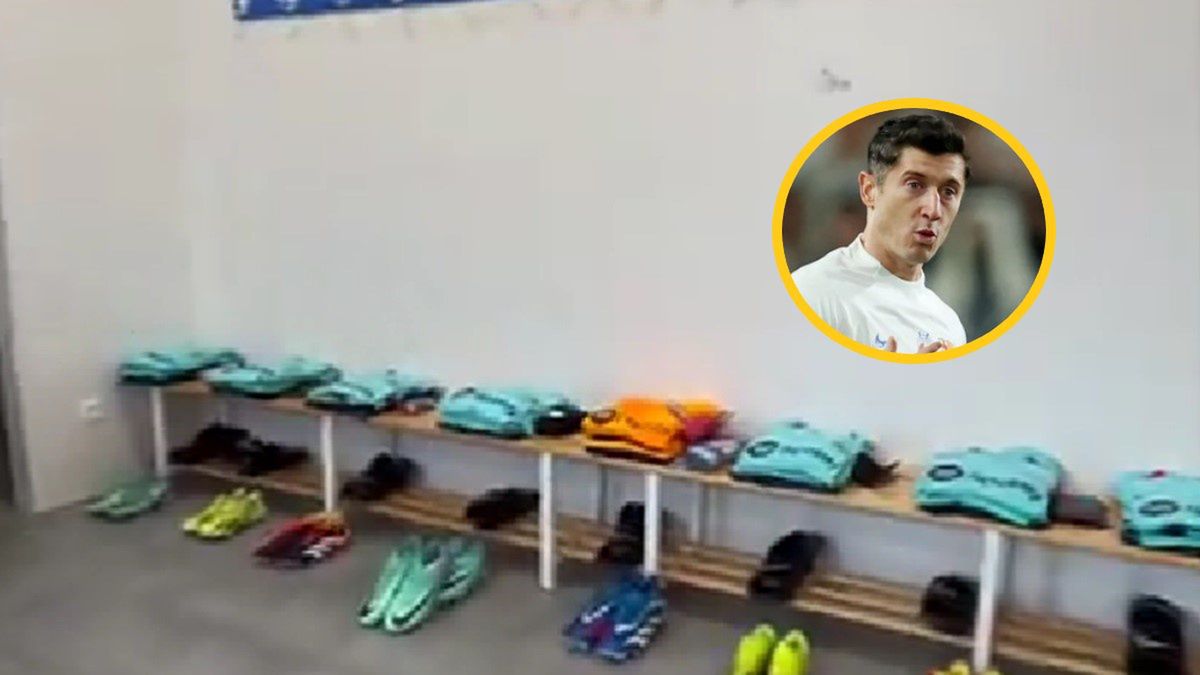 Na zdjęciu: szatnia FC Barcelony, w kółku Robert Lewandowski