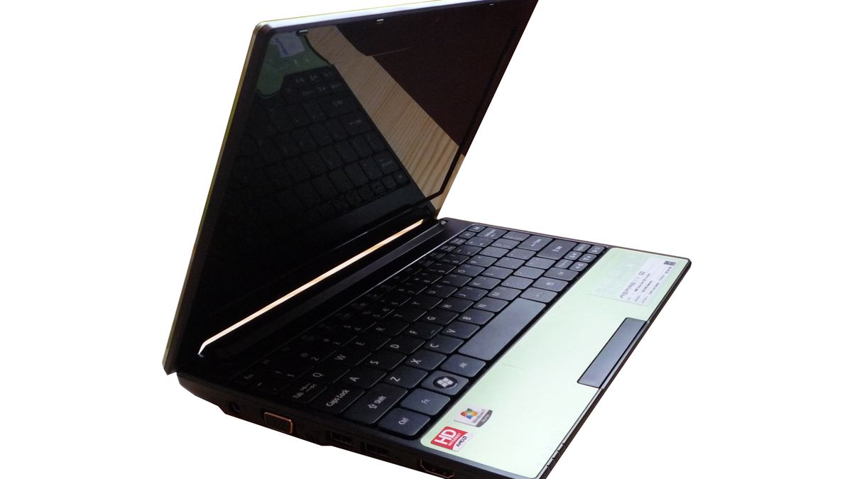 Acer Aspire One 522 z AMD Fusion - pierwsze wrażenia 1