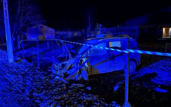 Ciecierzyce: Pijany 27-latek rozbił volkswagena na placu zabaw i uciekł pieszo