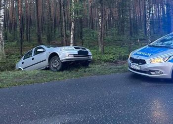 Miał ponad 3,5 promila alkoholu. Na szczęście jazda skończyła się w rowie