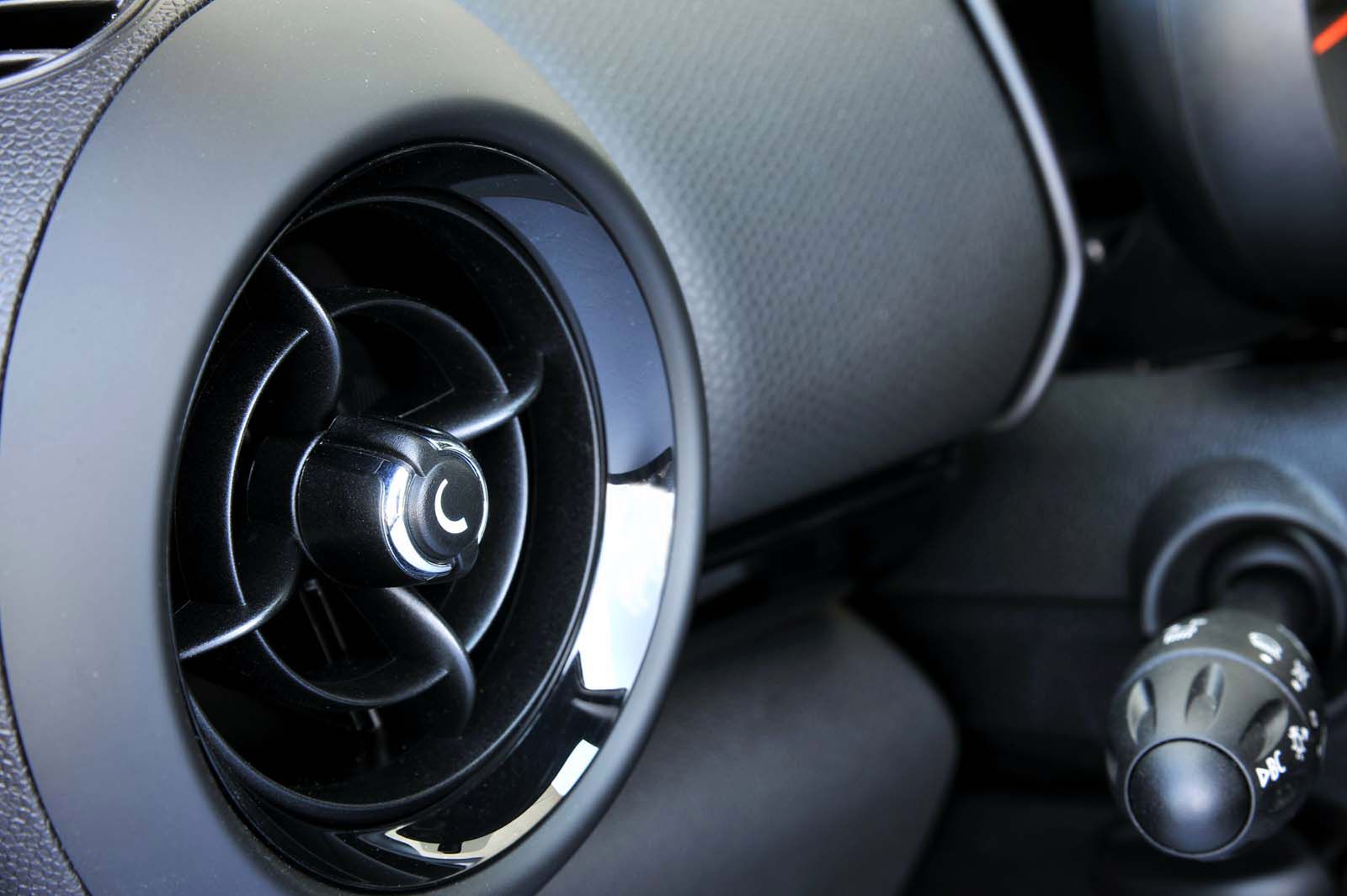 Mini Countryman po liftingu (2015) - galeria zdjęć 148