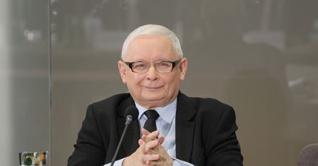 Trik Kaczyńskiego. Zapytał o "zgodę premiera"